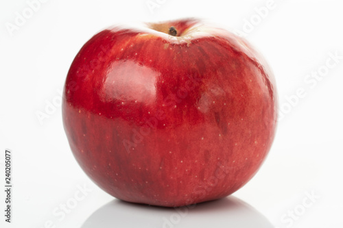 red apple isolated on white background © banusevim