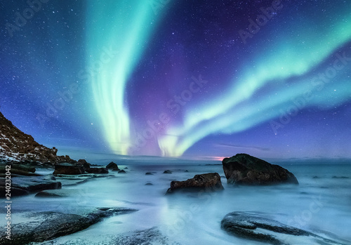 Obraz na plátně Aurora borealis on the Lofoten islands, Norway