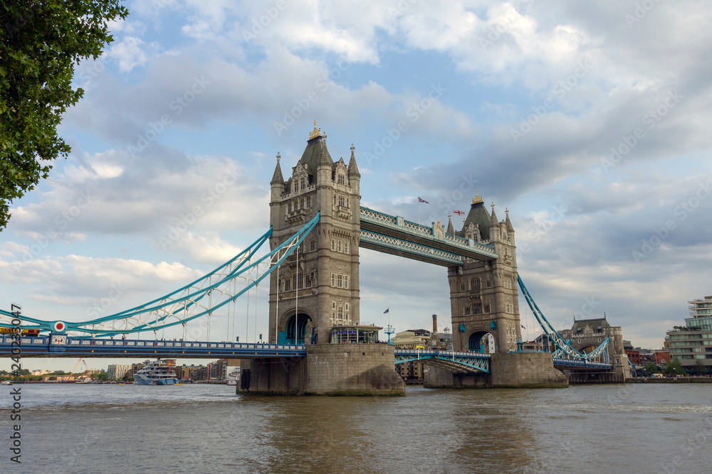 Obraz premium Tower Bridge