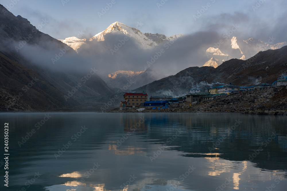 Fotografie gokyo lake in nepal