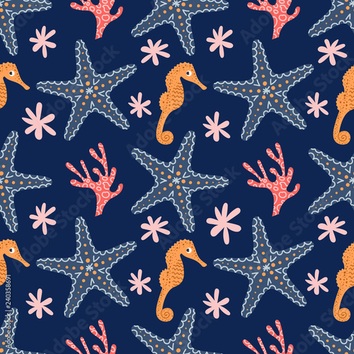 Marine seamless pattern, seahorse, starfish and corals Vector