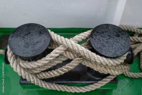 light rope is wound on mooring cleat
