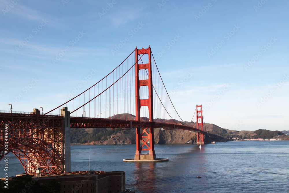 Fototapeta premium View of the Golden Gate Bridge . San Francisco, California, USA.
