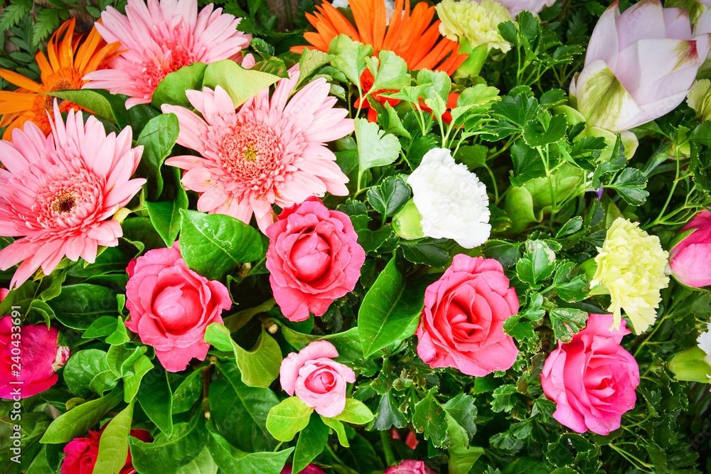 Flower Bloom on the bouquet background - Colorful flower with chrysanthemum and roses Flower Bloom on the bouquet background - Colorful flower with chrysanthemum and roses