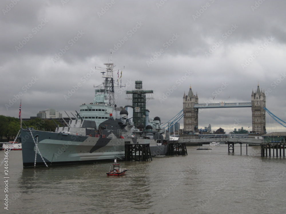 London , Tower Bridge , England , Themse , Ship London , Tower Bridge , England , Themse , Ship
