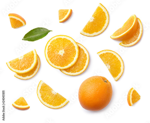 Obraz na płótnie A set of sliced orange, cut out. Top view.