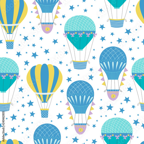 Hot air balloon repeat pattern. Cute nursery background. Retro print. Vector illustration.