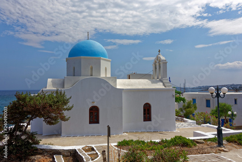 Église à Piso Livadi, Paros, Cyclades, Grèce 