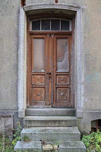 Old woodeOld wooden door captured in germanyn door captured in germany photo