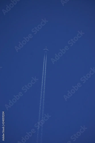  samolet v nebe 14/5000 plane in the sky photo