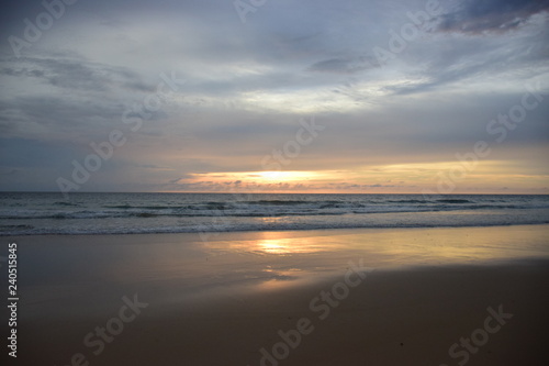 Fototapeta Naklejka Na Ścianę i Meble -  Sunset on the beach ( Phuket,Thailand)