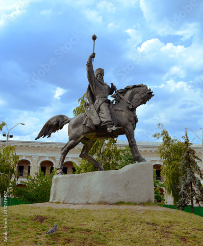 Monument to Peter Sagaidachny in Kiev (Ukraine)