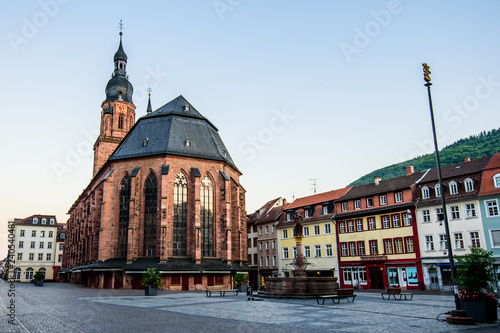 Heidelberger Marktplatz an der Heiliggeistkirche
