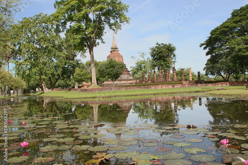 Fototapeta Naklejka Na Ścianę i Meble -  Wat mahathat