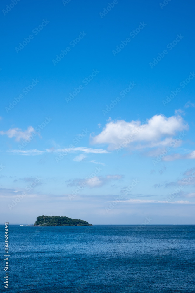 横須賀の海と猿島