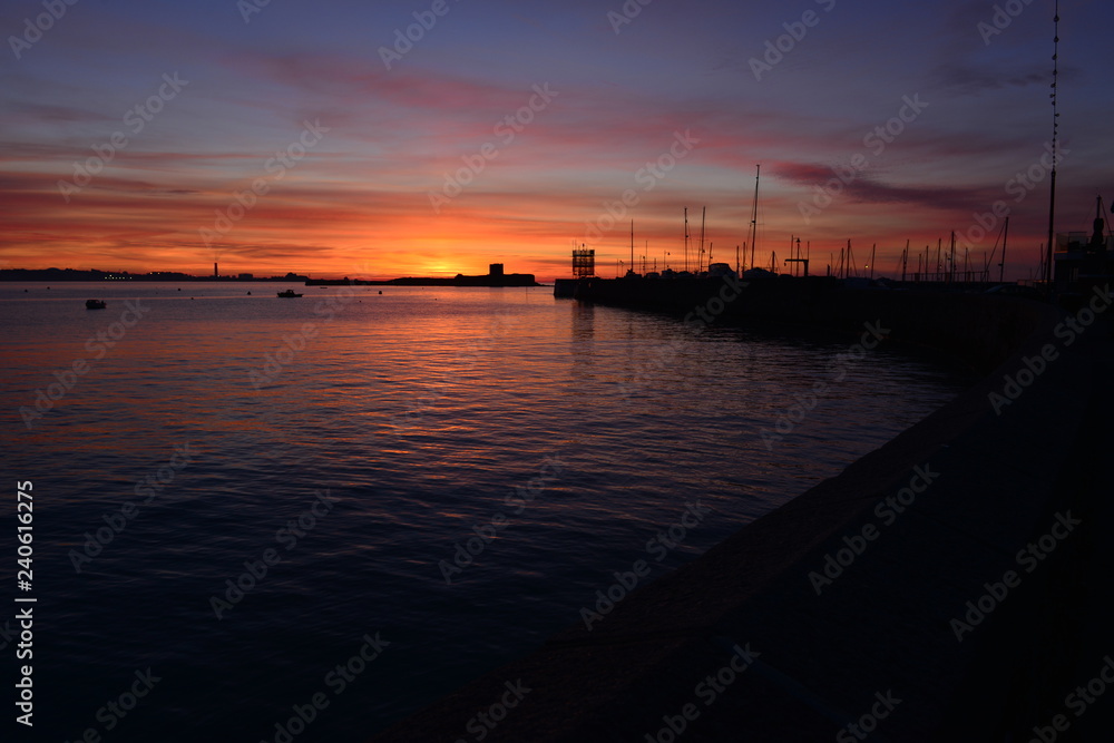 St Aubins Harbour, Jersey, U.K.
Winter sunrise on Boxing Day.