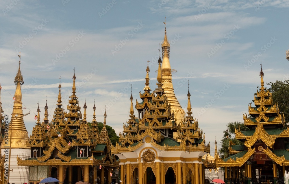 Fototapeta premium Shwedagon Pagoda, Yangon, Myanmar