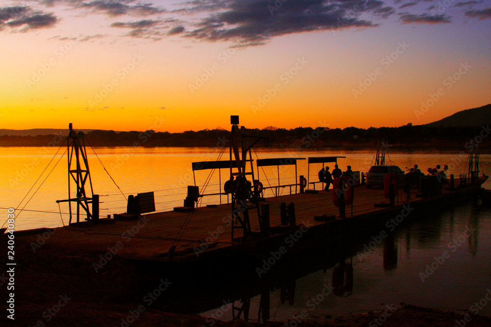 Sunset with reflection in the river.jpg, Sunset on the São Francisco River in Minas Gerais