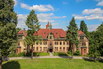 Wandcirkels Oud Ziekenhuis Beelitz Vervallen ruïnes Beelitz-Heilstätten Brandenburg  © seb868