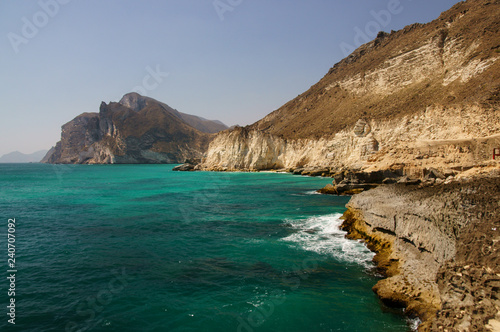 Cliffs in the Dhofar province. Oman © Szymon Bartosz