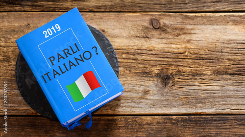 livre dictionnaire : parli italiano ? photo