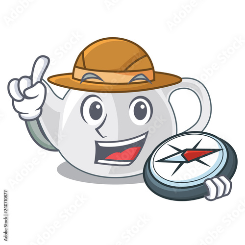 Explorer porcelain teapot in table a character