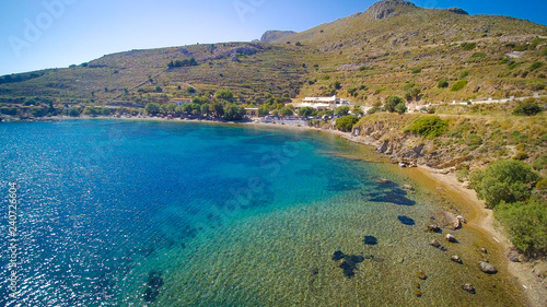 Plage en grece avec des eaux turquoises