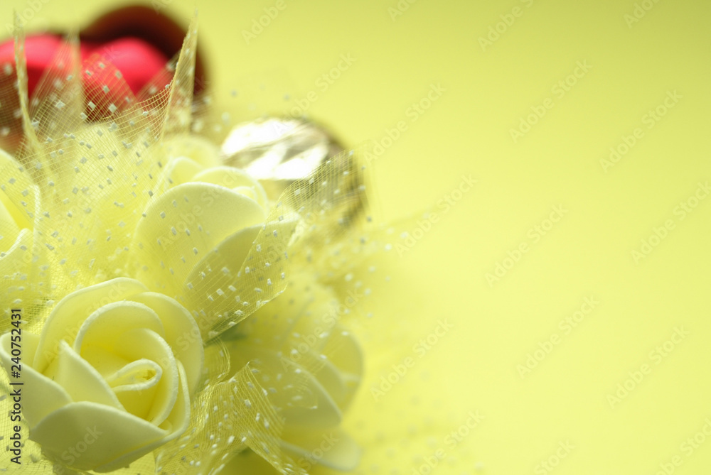 Fototapeta premium yellow background with yellow roses