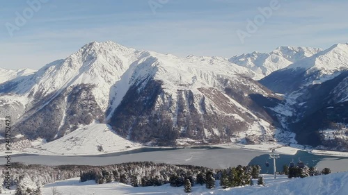 Panorama Reschesee Skipiste Winter photo