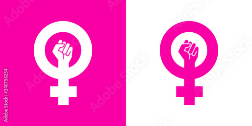 Icono plano símbolo feminista con puño en rosa y blanco photo