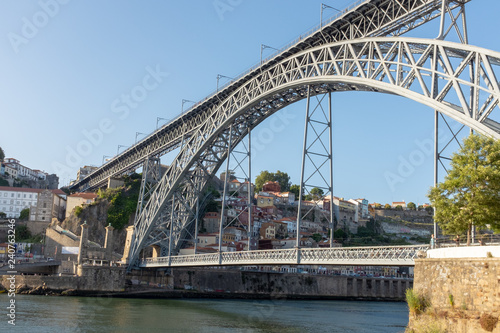 Dom Luís I Bridge, Porto, Portugal © Glen