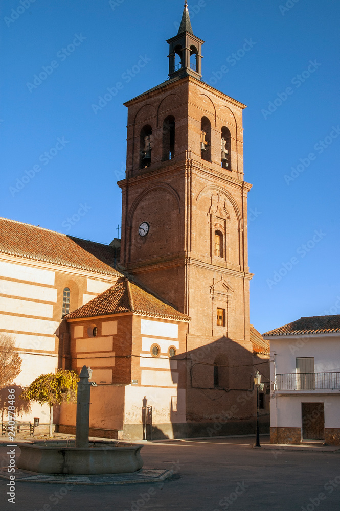 Iglesia de la Calahorra