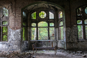 Wandcirkels Oud Ziekenhuis Beelitz Vervallen ruïne Beelitz-Heilstätten Brandenburg  © seb868