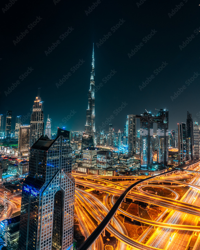 Fototapeta premium Cityscape of Dubai, UAE 
