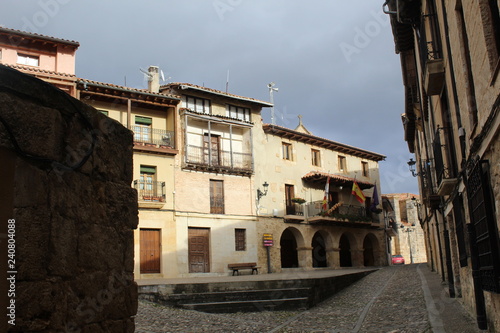 calle de frias en ciudad de frias,las merindades,burgos,castilla y leon,españa