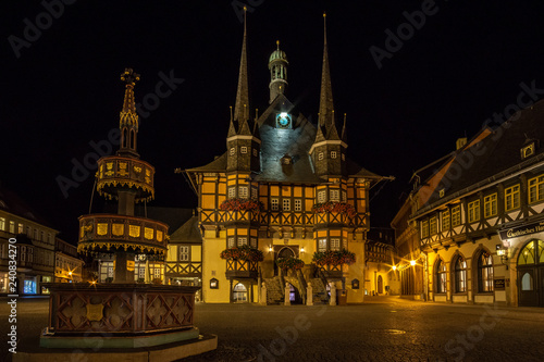 Rathaus Wernigerode bei Nacht