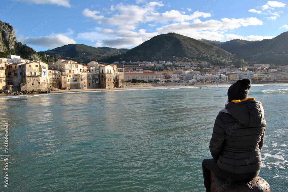 Osservando il mare