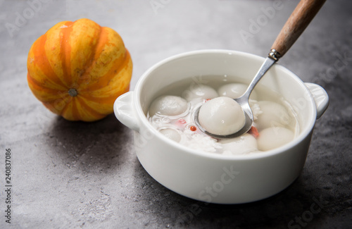 Glutinous Rice Balls, Glutinous Rice Balls BRANDIED