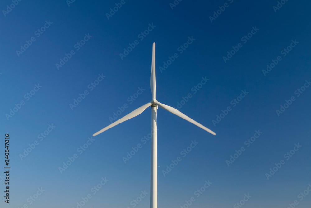 Windmill of wind power generation, Chiba Prefecture, Japan.Electricity, Electricity, Air, Energy, Environment, Electricity, Sky, Nature Energy, Nature, Landscape, Propeller, Ecology, Sunny, Outdoor, C