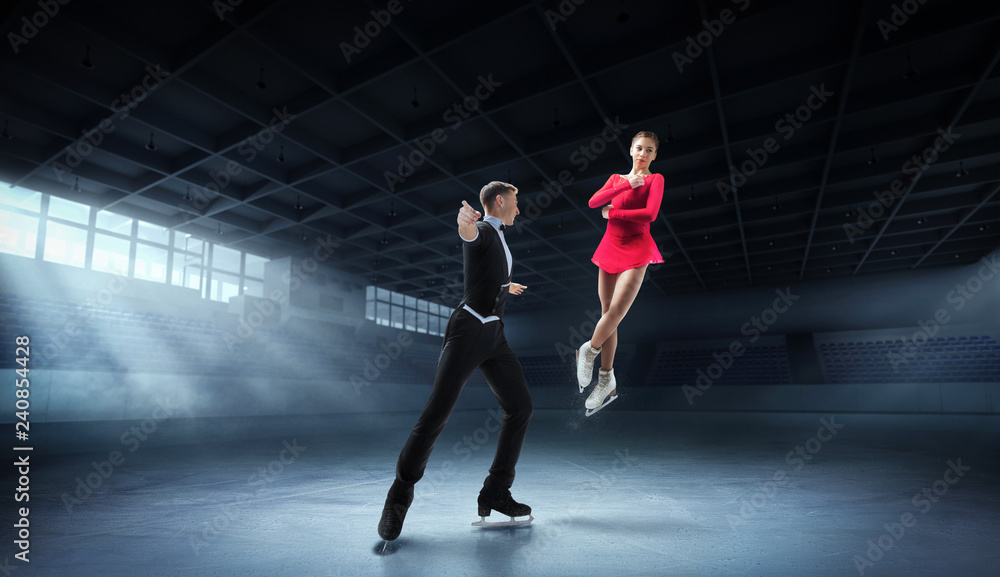 Fototapeta premium Figure skating couple