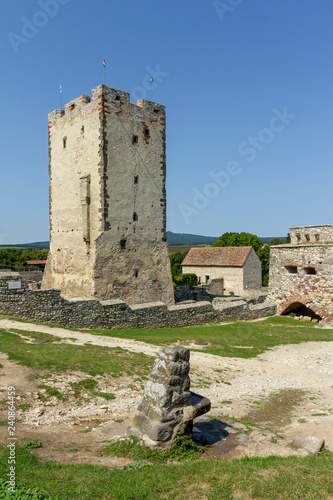 Kinizsi castle photo