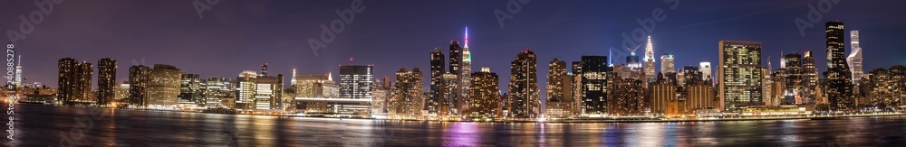 Obraz premium A beautiful night pano Image of New York City