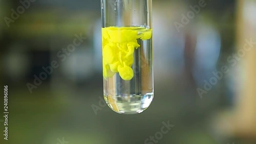 Reaction between silver nitrate and potassium dichromate, captured at 120 frames per second.