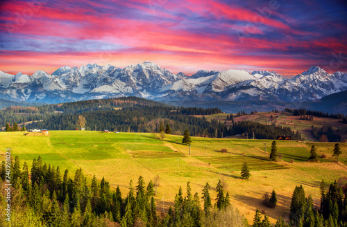 Fototapeta Naklejka Na Ścianę i Meble -  Polish mountains Tatry at sunset