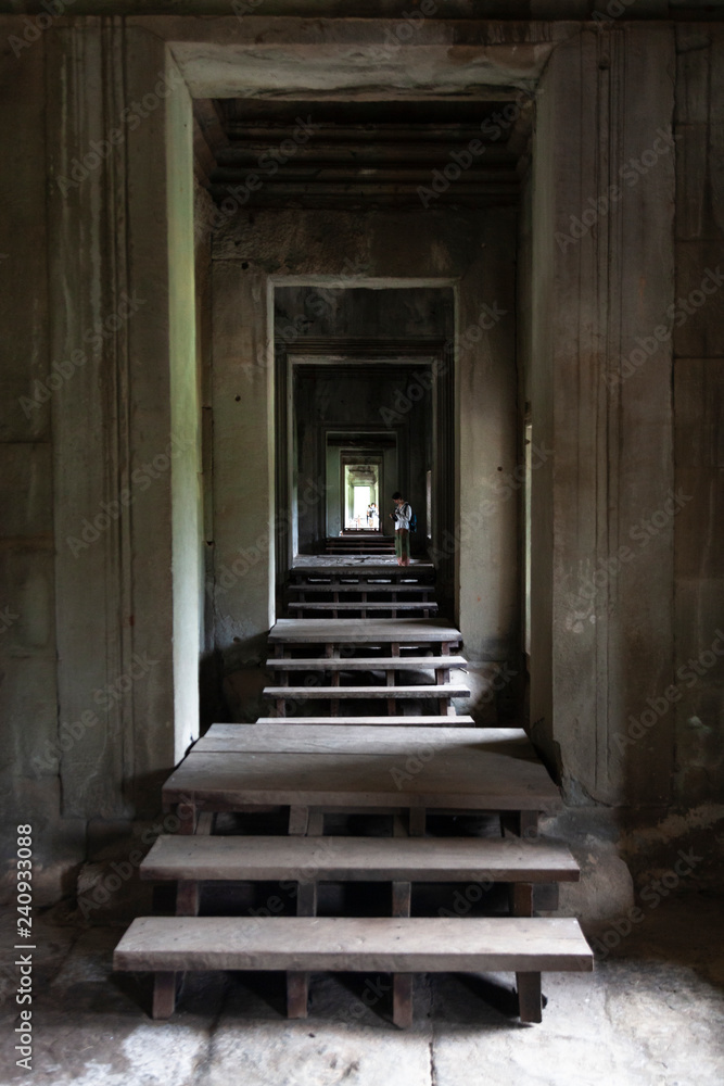 Fototapeta premium Inside Angkor Wat