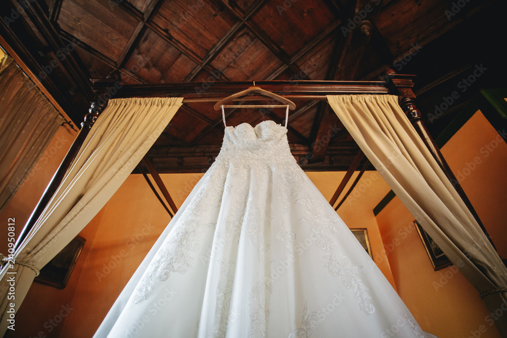 wedding dress wedding dress