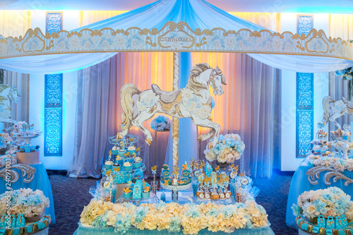 Carrousel birthday table