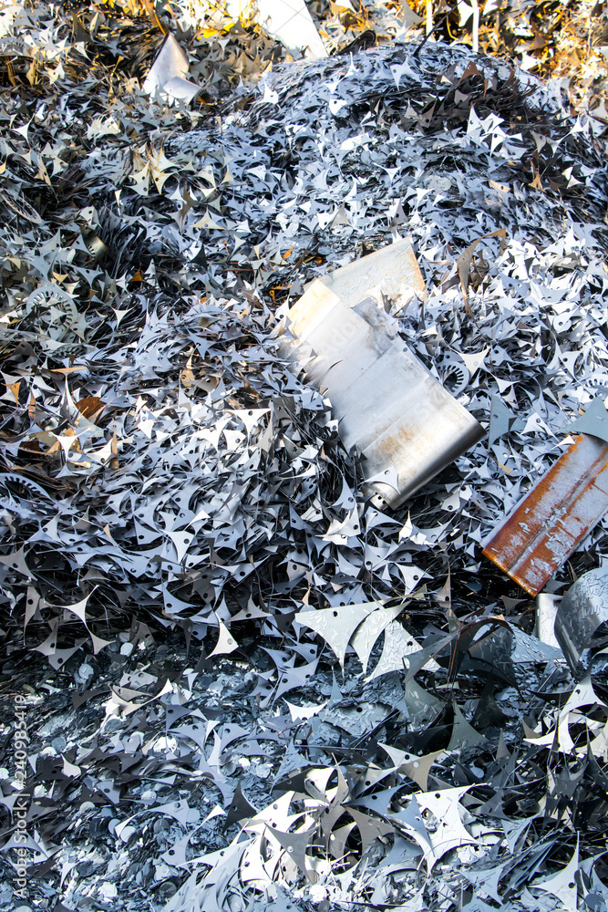 Obraz premium Junkyard metal fragments