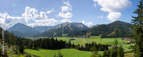 Achenkirch und Karwendelgebirge in Tirol / Österreich