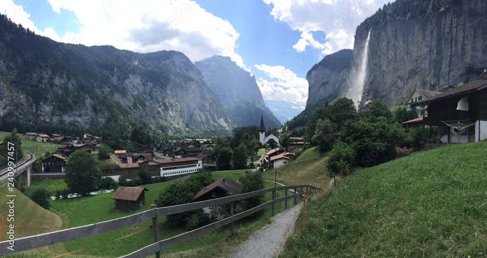 Fototapeta premium Lauterbrunnen